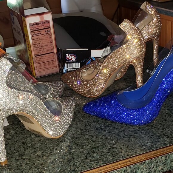 Size 7.5 Rose Gold Rhinestone High Heel Illusion Pumps NEW - Picture 16 of 16